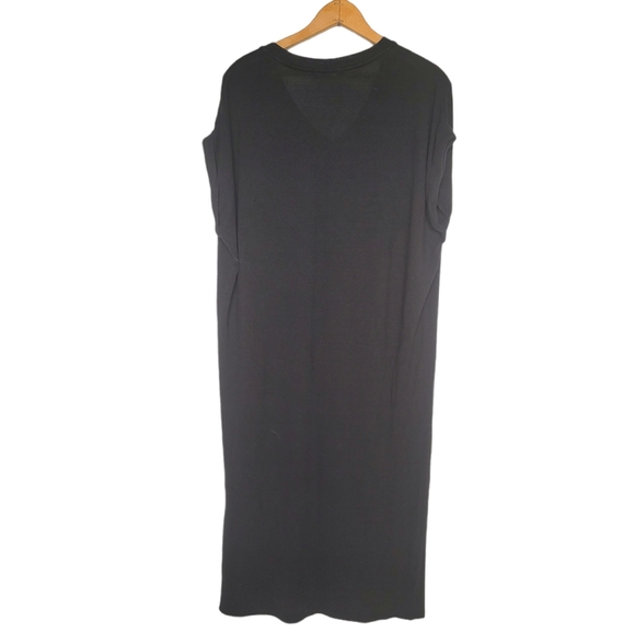 all:row Solid Black Shift Dress - Picture 2 of 7